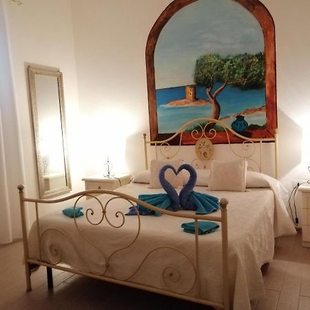 Bed and Breakfast La Porta Sulla Costa San Pantaleo Exterior foto