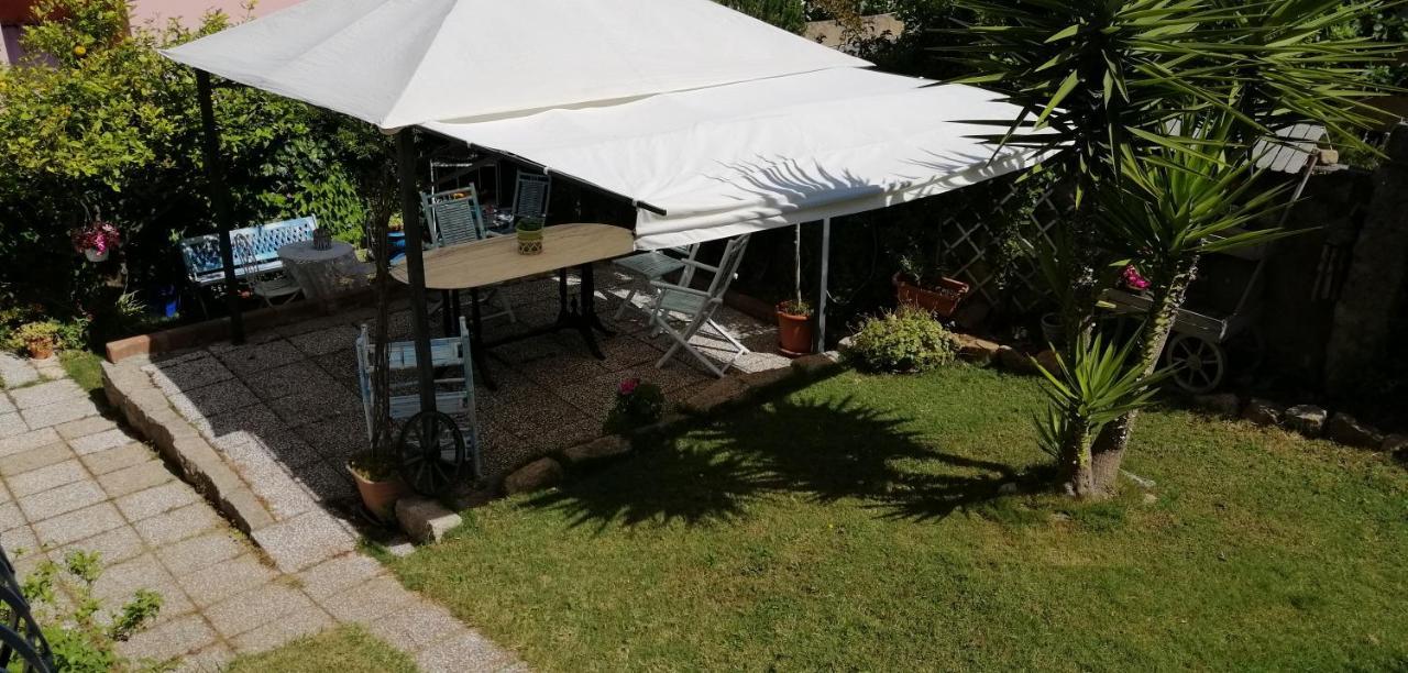 Bed and Breakfast La Porta Sulla Costa San Pantaleo Exterior foto
