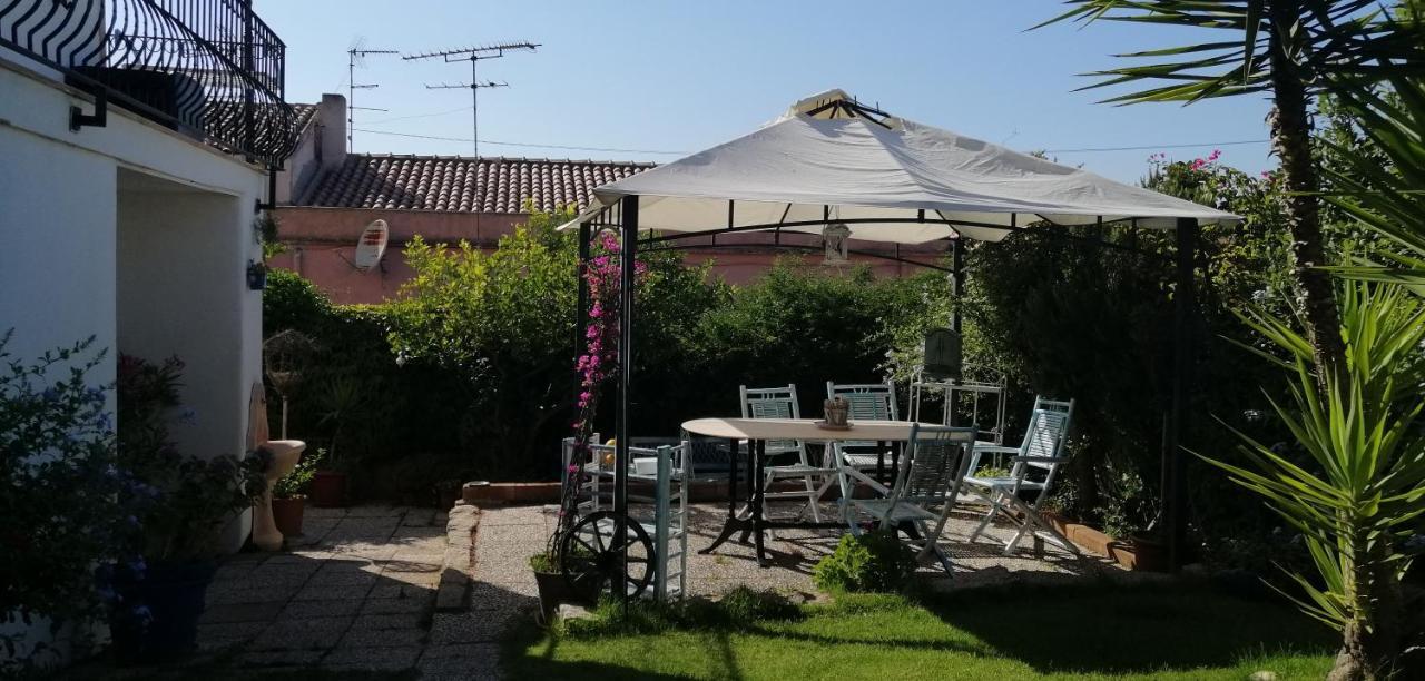 Bed and Breakfast La Porta Sulla Costa San Pantaleo Exterior foto