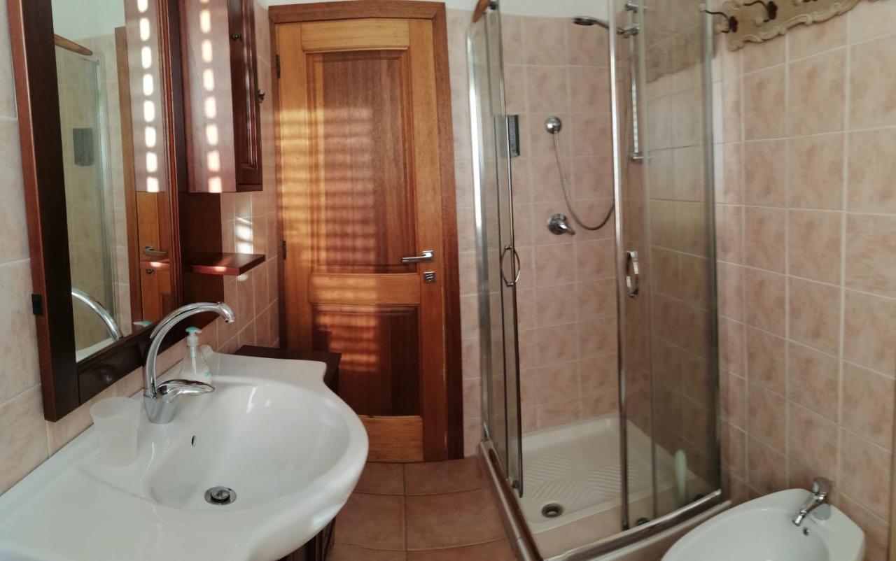 Bed and Breakfast La Porta Sulla Costa San Pantaleo Exterior foto