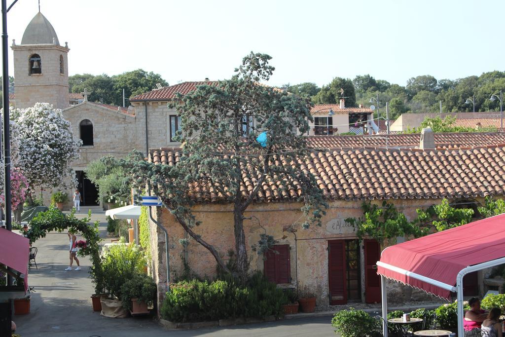 Bed and Breakfast La Porta Sulla Costa San Pantaleo Exterior foto