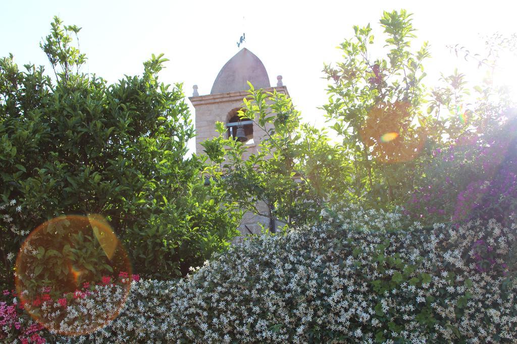 Bed and Breakfast La Porta Sulla Costa San Pantaleo Exterior foto